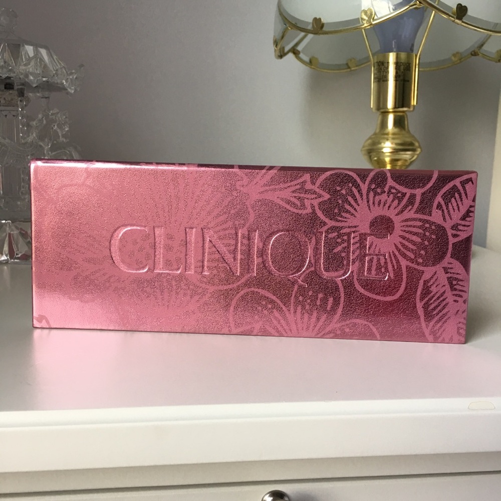 Brand New Clinique Season Worth of Pretty Palette